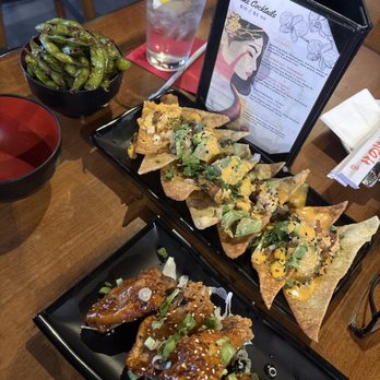 Bakudan Ramen - Spicy Tuna Poke Nachos Honey Sriracha Wings spicy Bakudan Edamame - Ramen Near Me - San Antonio, Texas