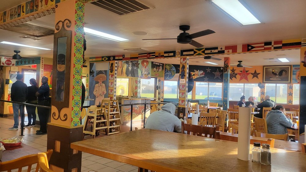 Titas Taco House