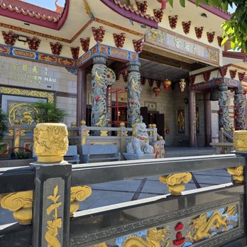 Thien Hau Temple - In front - Buddhist Temples Near Me - Los Angeles, California Thien Hau Temple - In front - Buddhist Temples Near Me - Los Angeles, California