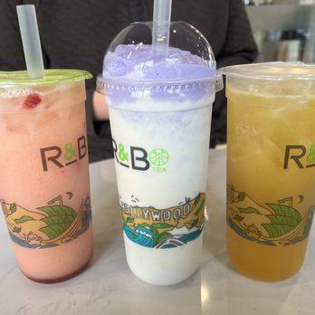 R&B Tea - Lychee yakult, stormy taro and kumquat lemon tea. Kumquat is the best one. - Bubble Tea Near Me - Rosemead, California R&B Tea - Lychee yakult, stormy taro and kumquat lemon tea. Kumquat is the best one. - Bubble Tea Near Me - Rosemead, California