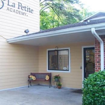 La Petite Academy on Cedar Road - Preschools Near Me - Chesapeake, Virginia La Petite Academy on Cedar Road - Preschools Near Me - Chesapeake, Virginia