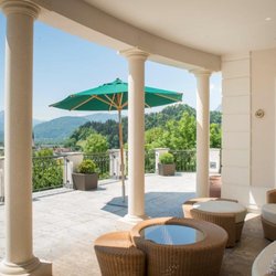 FIRST Kitzbühel Immobilien - Chalet mit Ausblick auf Kitzbühel