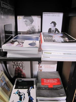 Buchhandlung Walther König im MQ by null