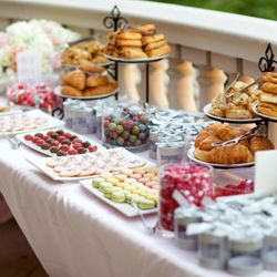 Signature Affair - Customized Sweets & Treats Bar