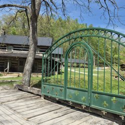 Heritage Farm Museum & Village
