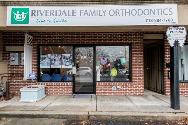 Photo of Riverdale Family Orthodontics - Bronx, NY, US. We love our window space!