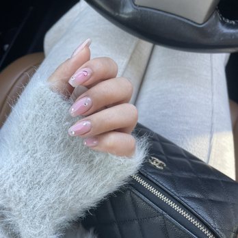 Gelly Nail - Blush gradient - Nail Salons Near Me - Whittier, California Gelly Nail - Blush gradient - Nail Salons Near Me - Whittier, California