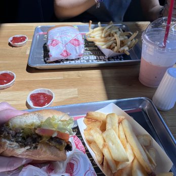 Fatburger & Buffalo's Express - Burgers Near Me - Corona, California
