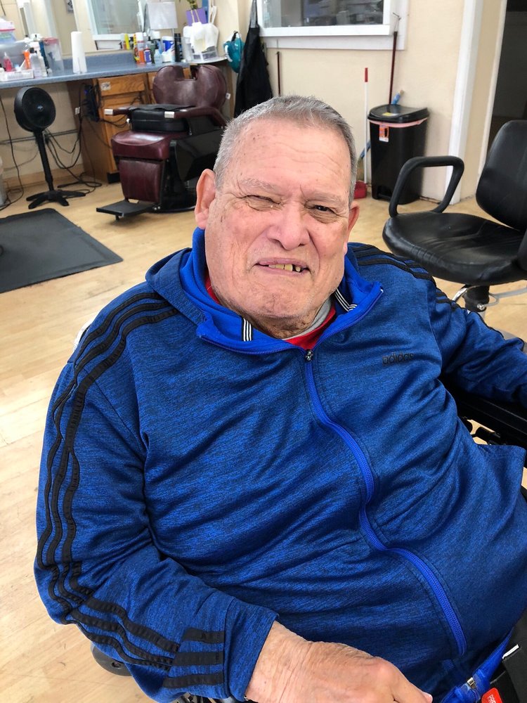 CUTTING EDGE Updated August 2024 99 Photos & 24 Reviews 9130 Thornton Rd