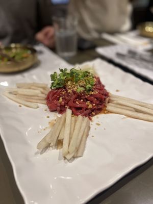 King KBBQ by null