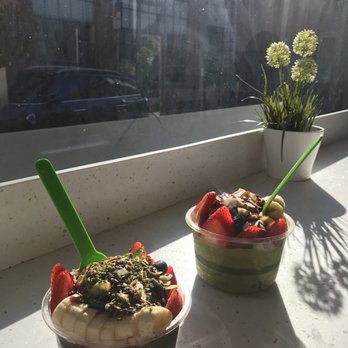 Roots & Rye - 12 oz. Acai Bowl 16 oz. Acai Bowl - Acai Bowls Near Me - Pasadena, California