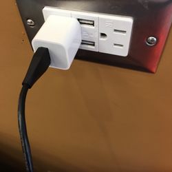 Very nice - both AC & USB outlets for guests throughout the store.