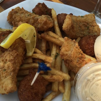 Caps On The Water - fish and chips - Seafood Near Me - St Augustine, Florida