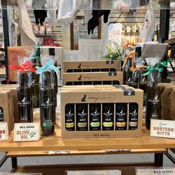 California Welcome Center - Gilroy - Wild Groves specialty flights and bottles of EVOO.