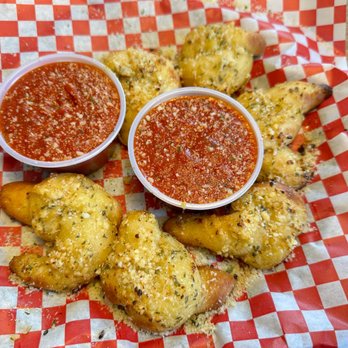 Abby's Legendary Pizza - Garlic Knots - Pizza Near Me - Pendleton, Oregon