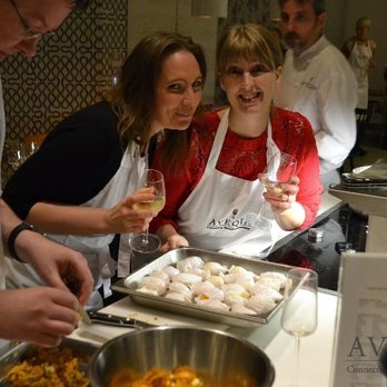 Aveqia - Do-It-Yourself Food Near Me - London, XGL