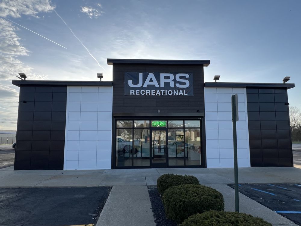 JARS CANNABIS RIVERVIEW Updated April 2024 18580 Fort St