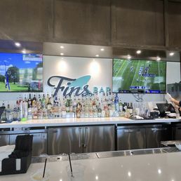 Finn's Grill