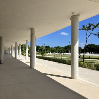 La plancha - Playgrounds Near Me - Mérida, YUC