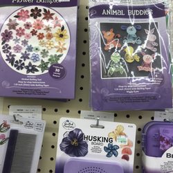 Hobby Lobby - Husking