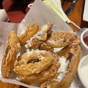 Gordon Ramsay Burger Las Vegas - Onion rings - Burgers Near Me - Las Vegas, Nevada Gordon Ramsay Burger Las Vegas - Onion rings - Burgers Near Me - Las Vegas, Nevada