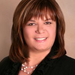 Laurie Gesualdi - RE/MAX On The River - Laurie Gesualdi