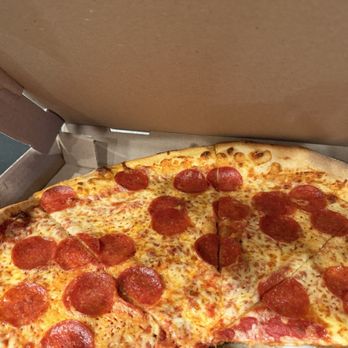 Brooklyn Pizzeria - Classic NY pepperoni - Italian Near Me - Richmond, Texas Brooklyn Pizzeria - Classic NY pepperoni - Italian Near Me - Richmond, Texas
