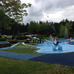 Bridal Falls Waterpark - The slides at Bridal Falls Waterpark