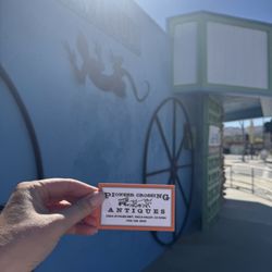 Pioneer Crossing Antiques