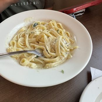 Doni - Kid alfredo - Italian Near Me - Norman, Oklahoma