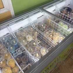 Coco’s Snack Bar & Juice - Paletas made in house