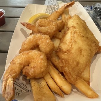 London Chippy - Fish Shrimp N Chips - Fish & Chips Near Me - Irvine, California