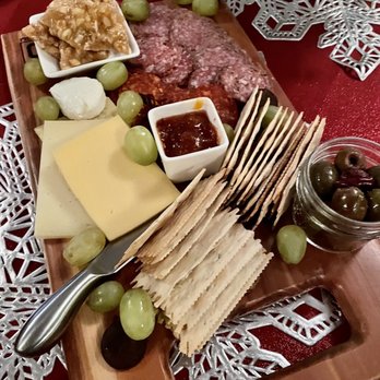 Frankies - Awesome food. - Comfort Food Near Me - Sisters, Oregon Frankies - Awesome food. - Comfort Food Near Me - Sisters, Oregon