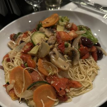 Cassarino's Restaurant - Capellini Primavera Dinner - Italian Near Me - Providence, Rhode Island