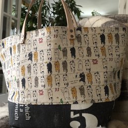 65 South Alabama bucket bag