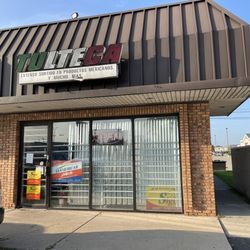 Tulteca - Despite the humble exterior, there is a wealth of Mexican foods and goods here, all very reasonably priced.