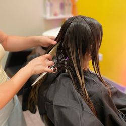 Sphynx Hair Lounge