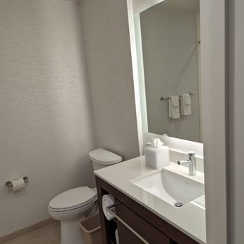 Residence Inn By Marriott Anaheim Brea - Bathroom - Hotels Near Me - Brea, California Residence Inn By Marriott Anaheim Brea - Bathroom - Hotels Near Me - Brea, California