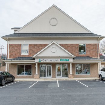 Darnestown Smiles - Our office is conveniently located in Darnestown right across from the Harris Teeter. - General Dentistry Near Me - Germantown, Maryland Darnestown Smiles - Our office is conveniently located in Darnestown right across from the Harris Teeter. - General Dentistry Near Me - Germantown, Maryland