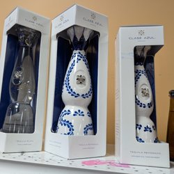 Bottle Shop - Clase Ajuls