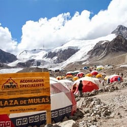 Inka Expediciones-Aconcagua Specialist - Plaza de Mulas. Campamento base ruta normal