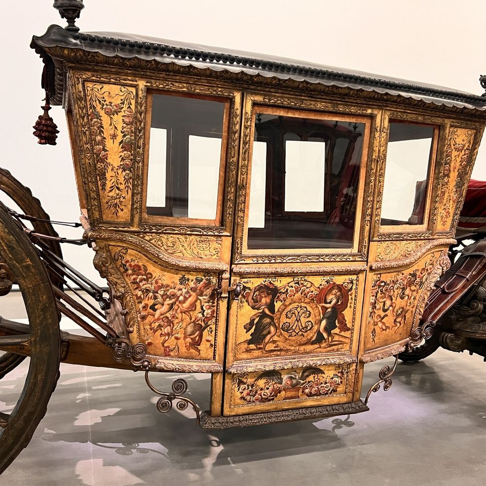 Museu Nacional dos Coches - Museums Near Me - Lisbon, 11