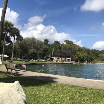 DeLeon Spring State Park - Natural spring pool with the Old Spanish Sugar Mill restaurant and gift shop in the background. - Parks Near Me - De Leon Springs, Florida DeLeon Spring State Park - Natural spring pool with the Old Spanish Sugar Mill restaurant and gift shop in the background. - Parks Near Me - De Leon Springs, Florida