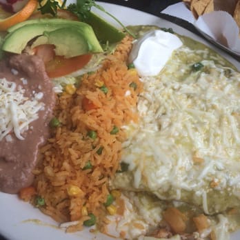 El Palmar - The best enchiladas verdes with chicken. Honestly, top in the whole city. - Mexican Near Me - Chicago, Illinois El Palmar - The best enchiladas verdes with chicken. Honestly, top in the whole city. - Mexican Near Me - Chicago, Illinois