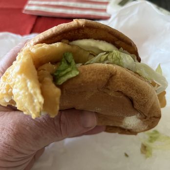Dairy King - Founder sandwich - Ice Cream & Frozen Yogurt Near Me - Taft, Texas