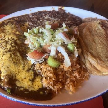 Tony's Jacal - Enchilada and Chile Relleno delicious! - Salad Near Me - Solana Beach, California