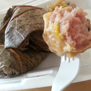 Dim Sum King - The delicious insides of their ginormous, juicy Shumai. Lotus leaf sticky rice in the background. - Dim Sum Near Me - Sunnyvale, California