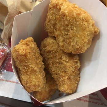 Wendy's - 4-piece Chicken Nuggets - Fast Food Near Me - Burbank, California