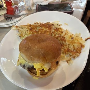 New Archview Restaurant - The McKinley - Bars Near Me - Chicago, Illinois