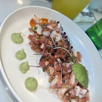 Holbox - Ceviche Mixto & Fizzy Lemonade. - Latin American Near Me - Los Angeles, California